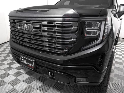 Used 2024 GMC Sierra 1500 Denali Ultimate AWD/4WD image 31