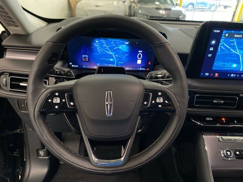 New 2026 Lincoln Aviator Premiere image 18