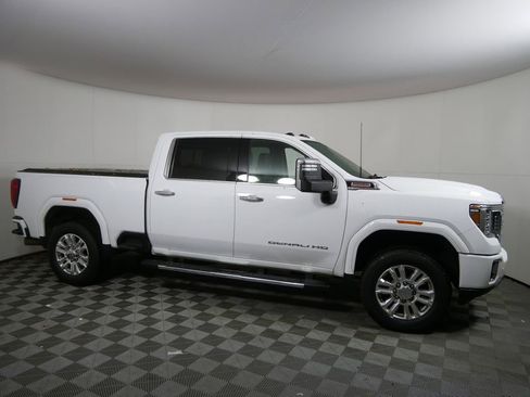 Used 2020 GMC Sierra 2500 Denali w/ Denali Ultimate Package image 2