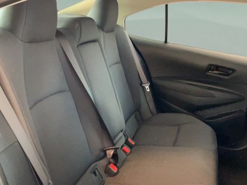 Used 2023 Toyota Corolla LE w/ Carpet Mat Package (TMS) FWD image 32