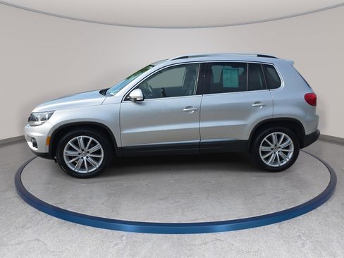Used 2015 Volkswagen Tiguan SE FWD image 5