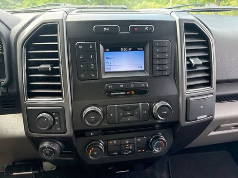 Used 2018 Ford F150 XLT w/ Equipment Group 301A Mid AWD/4WD image 11