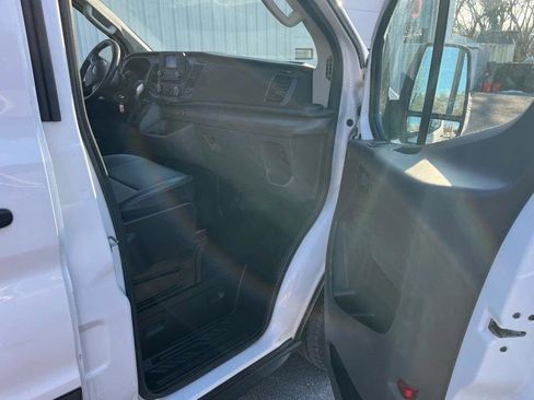 Used 2021 Ford Transit 150 Low Roof RWD image 17