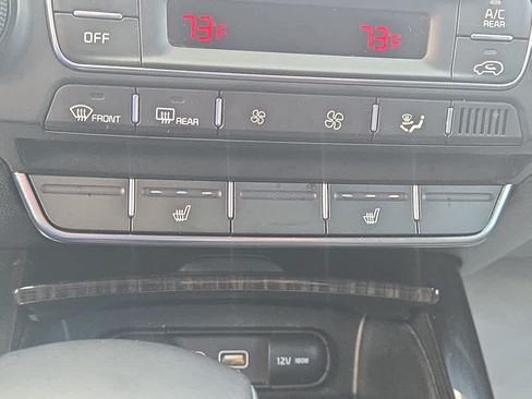Used 2019 Kia Sorento EX FWD image 42