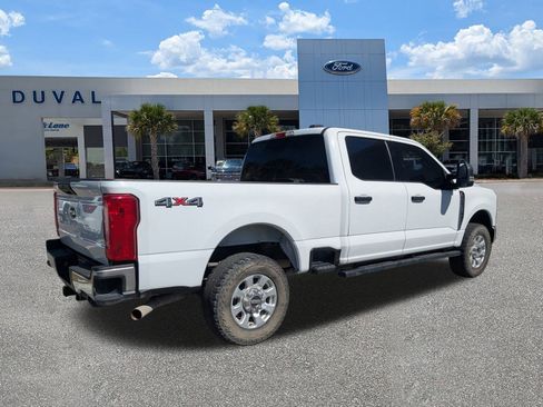 Used 2023 Ford F250 XLT image 4