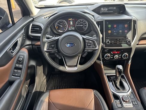 Used 2023 Subaru Forester Touring w/ Popular Package #3 image 11