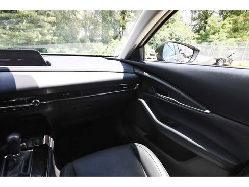 Used 2023 MAZDA CX-30 AWD 2.5 S w/ Preferred Package image 8