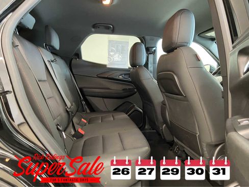 Used 2022 Chevrolet TrailBlazer RS w/ Convenience Package image 15