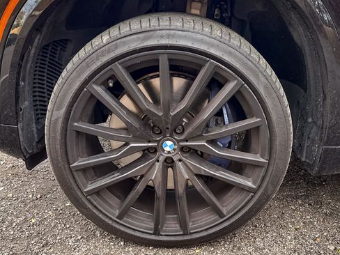 Used 2020 BMW X5 sDrive40i w/ M Sport Package image 3