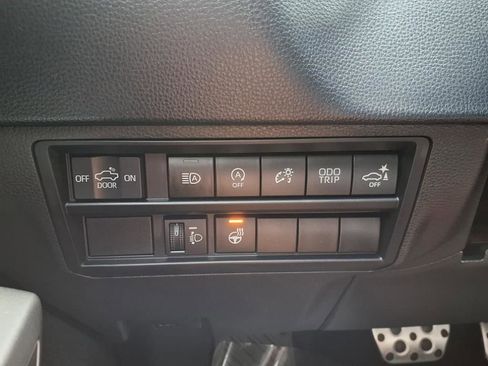 Used 2022 Toyota Tundra SR5 image 16