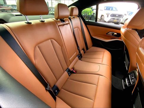 Used 2023 BMW 330e w/ Premium Package image 19