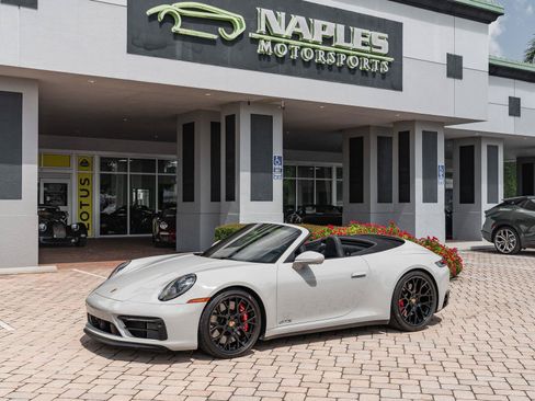 Used 2024 Porsche 911 Carrera GTS RWD image 21