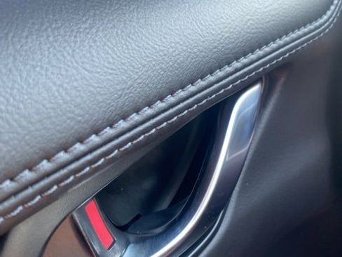 Used 2023 MAZDA CX-5 AWD 2.5 S w/ Premium Package image 16