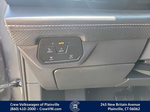 Certified 2024 Volkswagen Atlas SE AWD/4WD image 39
