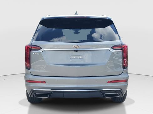 Used 2023 Cadillac XT6 Luxury image 6