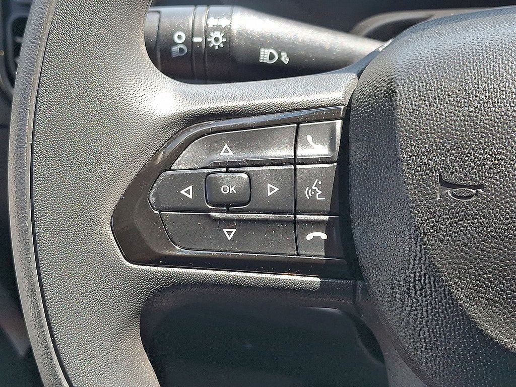 Used 2026 RAM ProMaster 2500 w/ Convenience Group FWD image 16
