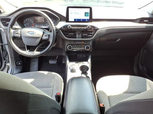 Used 2022 Ford Escape SE w/ SE Sport Appearance Package AWD/4WD image 6