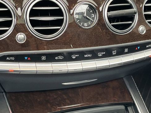 Certified 2018 Mercedes-Benz S 560 4MATIC Sedan image 29