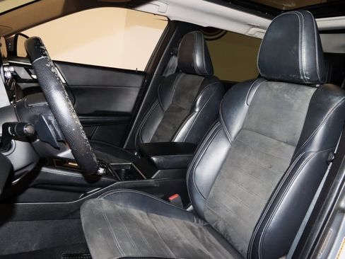 Used 2022 Mitsubishi Outlander SE image 36