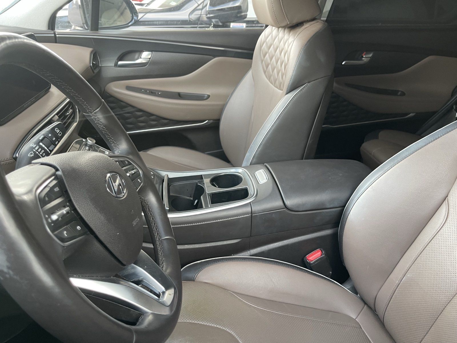 Used 2022 Hyundai Santa Fe Limited AWD/4WD image 11