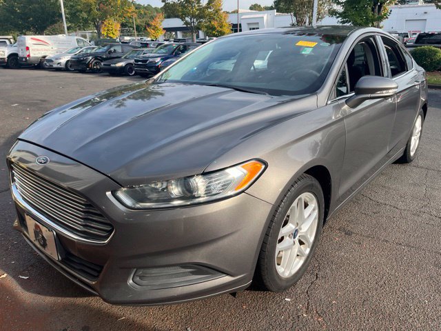 Used 2014 Ford Fusion SE FWD image 1