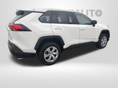 Used 2025 Toyota RAV4 LE image 7