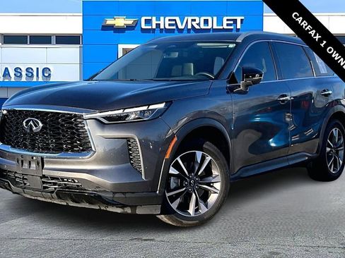 Used 2024 INFINITI QX60 Luxe image 3