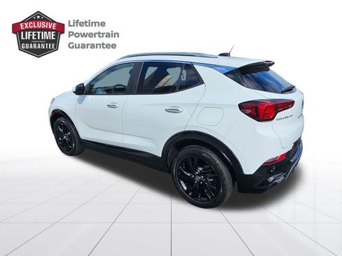 Used 2024 Buick Encore GX Sport Touring w/ Comfort Package FWD image 3