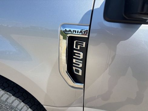 Used 2021 Ford F350 Lariat w/ Chrome Package AWD/4WD image 15