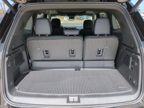 New 2026 GMC Acadia Denali w/ Super Cruise Package FWD image 41