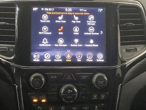 Used 2021 Jeep Grand Cherokee Laredo X RWD image 25