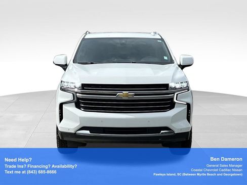Used 2022 Chevrolet Suburban LT AWD/4WD image 2