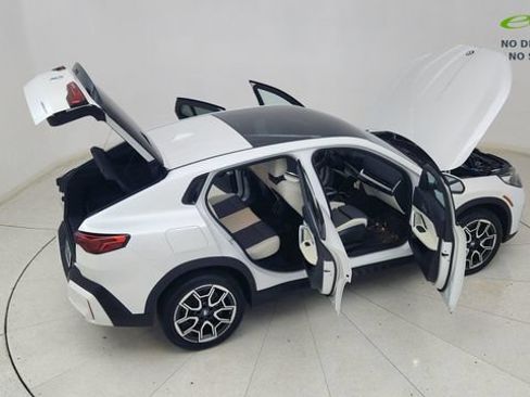 Used 2026 BMW X2 xDrive28i AWD/4WD image 79