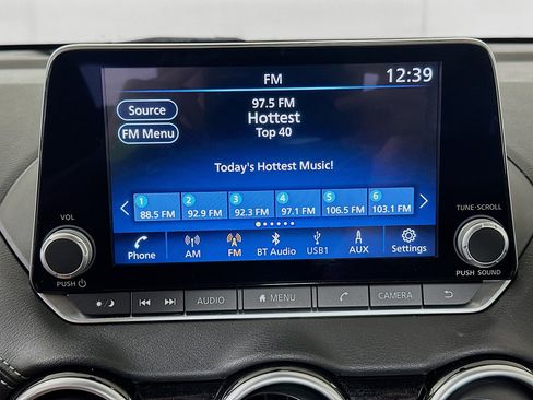 Used 2024 Nissan Sentra SV FWD image 19