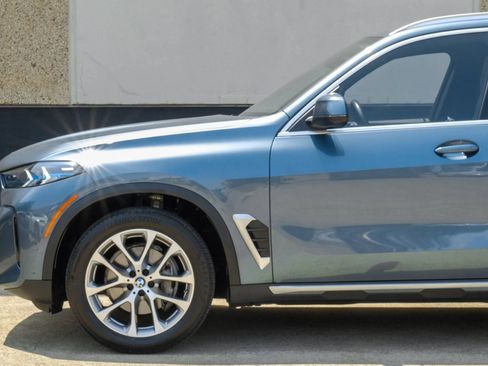 Used 2024 BMW X5 sDrive40i w/ Premium Package RWD image 12