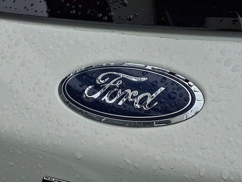 Certified 2020 Ford Escape SEL image 31