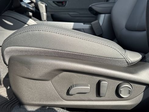 New 2026 Subaru Outback Premium image 16