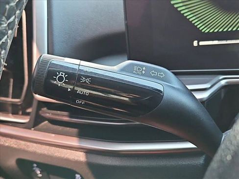 Used 2024 Kia Sorento S FWD image 16