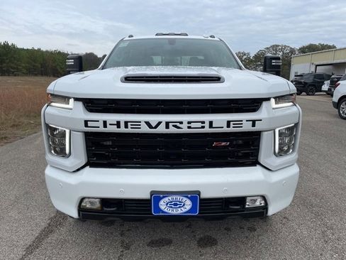 Used 2022 Chevrolet Silverado 2500 LTZ w/ LTZ Plus Package image 8