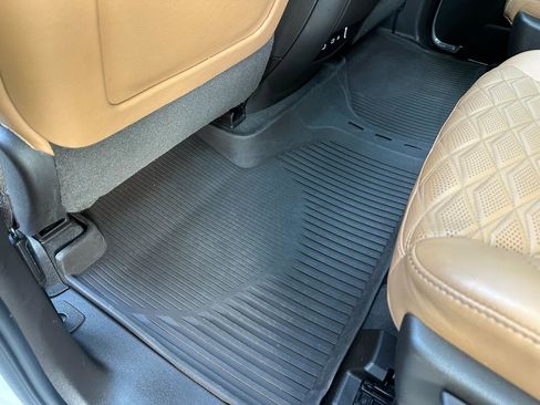 Used 2021 Cadillac Escalade ESV Sport w/ Driver Assist Tech Package image 21