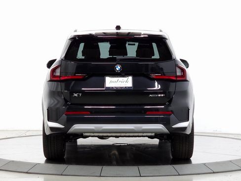 Used 2026 BMW X1 xDrive28i w/ Technology Package AWD/4WD image 6