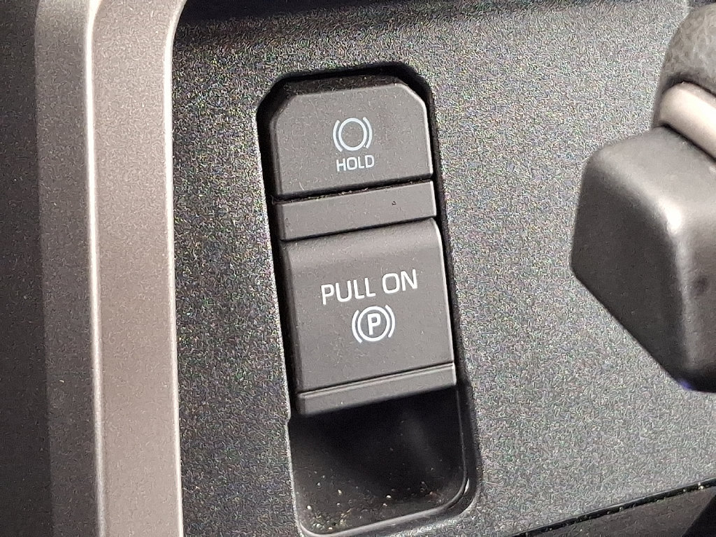 Certified 2025 Toyota Tundra SR5 AWD/4WD image 25