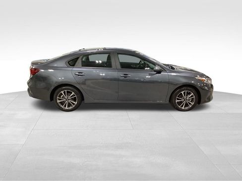 Certified 2023 Kia Forte LXS image 3