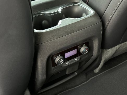 New 2026 Chevrolet Traverse Z71 image 14