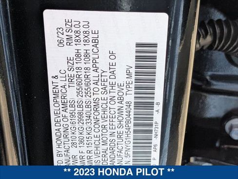Used 2023 Honda Pilot EX-L image 24