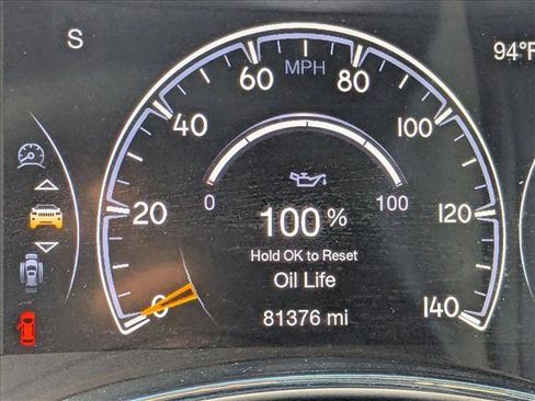 Used 2020 Jeep Grand Cherokee Altitude image 10