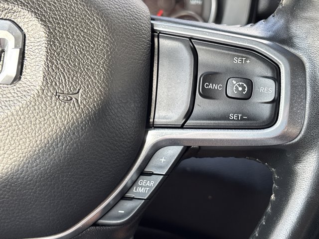 Used 2022 RAM 1500 Laramie AWD/4WD image 31