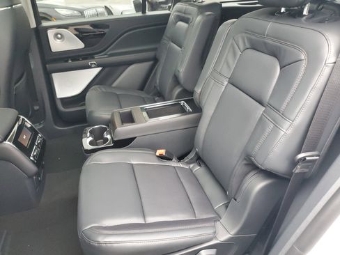 New 2026 Lincoln Aviator Reserve image 27