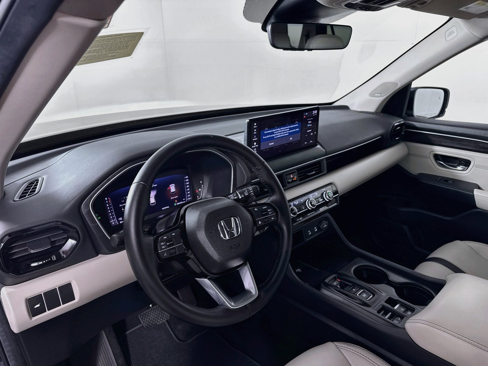 Used 2026 Honda Pilot Touring image 9