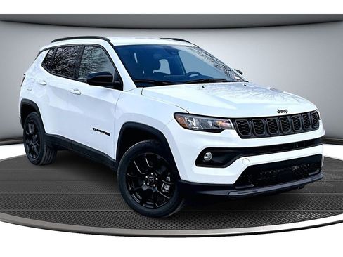 New 2026 Jeep Compass Latitude image 2